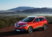 Компания Renault приоткрыла завесу тайны над новым кроссовером Kadjar 