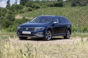 Volkswagen Passat Alltrack передан первому российскому клиенту в Сигма Моторс