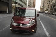 Fiat Doblo c 2.4-литровым двигателем и 9-ступенчатым автоматом? Только для США!