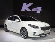 На автосалоне в Китае представили новый Kia K4