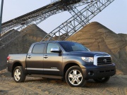 Новый пикап Toyota Tundra получит двигатели V8